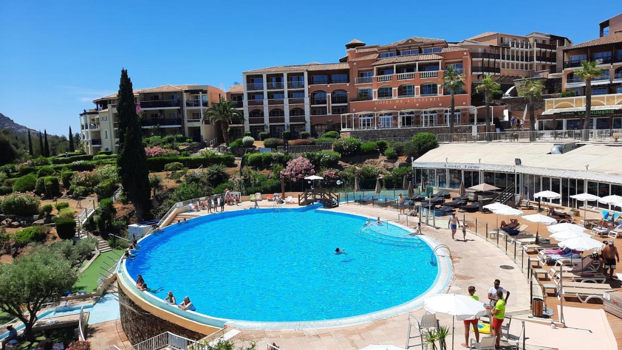 Saint-Raphaël Huuummm C'Est La ! Beau T2 Cap Esterel Village Avec Clim ! מראה חיצוני תמונה