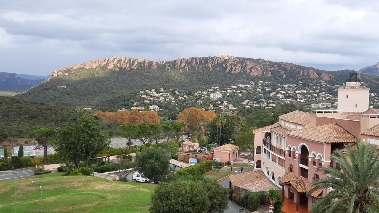 Saint-Raphaël Huuummm C'Est La ! Beau T2 Cap Esterel Village Avec Clim ! מראה חיצוני תמונה